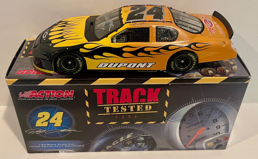 2006 Jeff Gordon Dupont Track Tested #24 Signed Auto 1/24 Diecast Car COA0