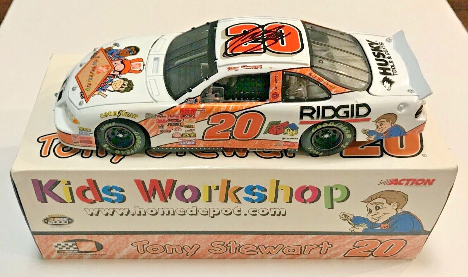 2000 Tony Stewart Home Depot Kids Workshop Signed Auto 1/24 Diecast Car COA0