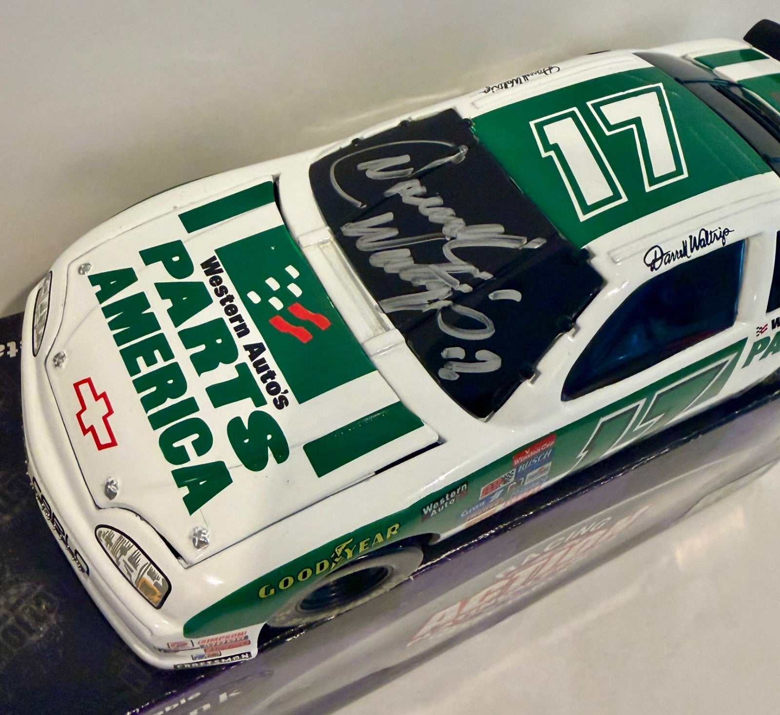1997 Darrell Waltrip #17 Parts America 87-90 Signed Auto 1/24 Diecast Car W/ COA1