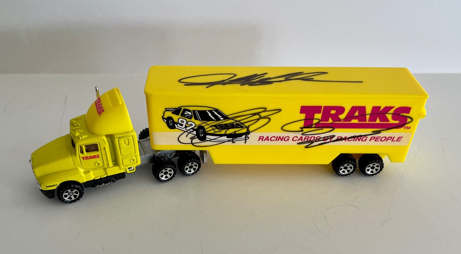 1991 Traks Tractor Trailer 1/64 Signed By 6 Drivers Jeff Gordon Robert Yates ++0