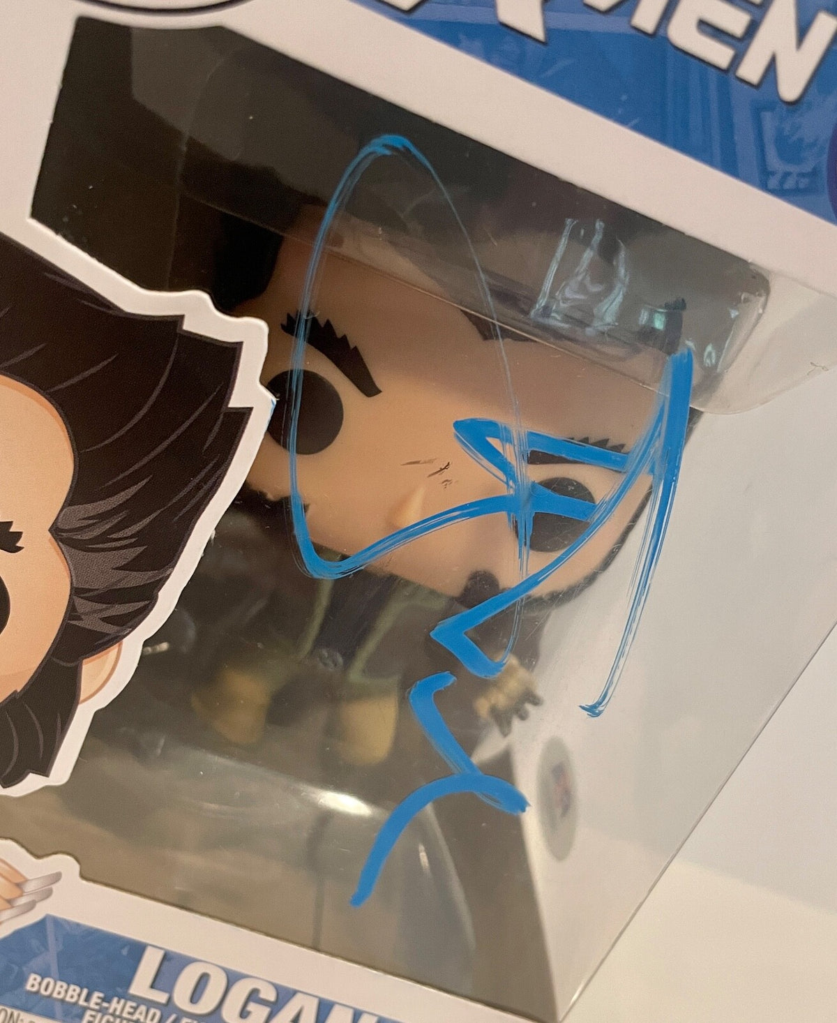 Hugh Jackman X-Men Logan Wolverine Signed Auto Funko Pop #185 PSA/DNA COA1