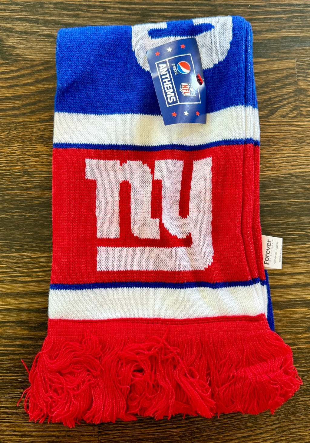New York Giants Stadium Give Away SGA LOT Of 4 Scarf Towels 2010 Inaugural Coin2