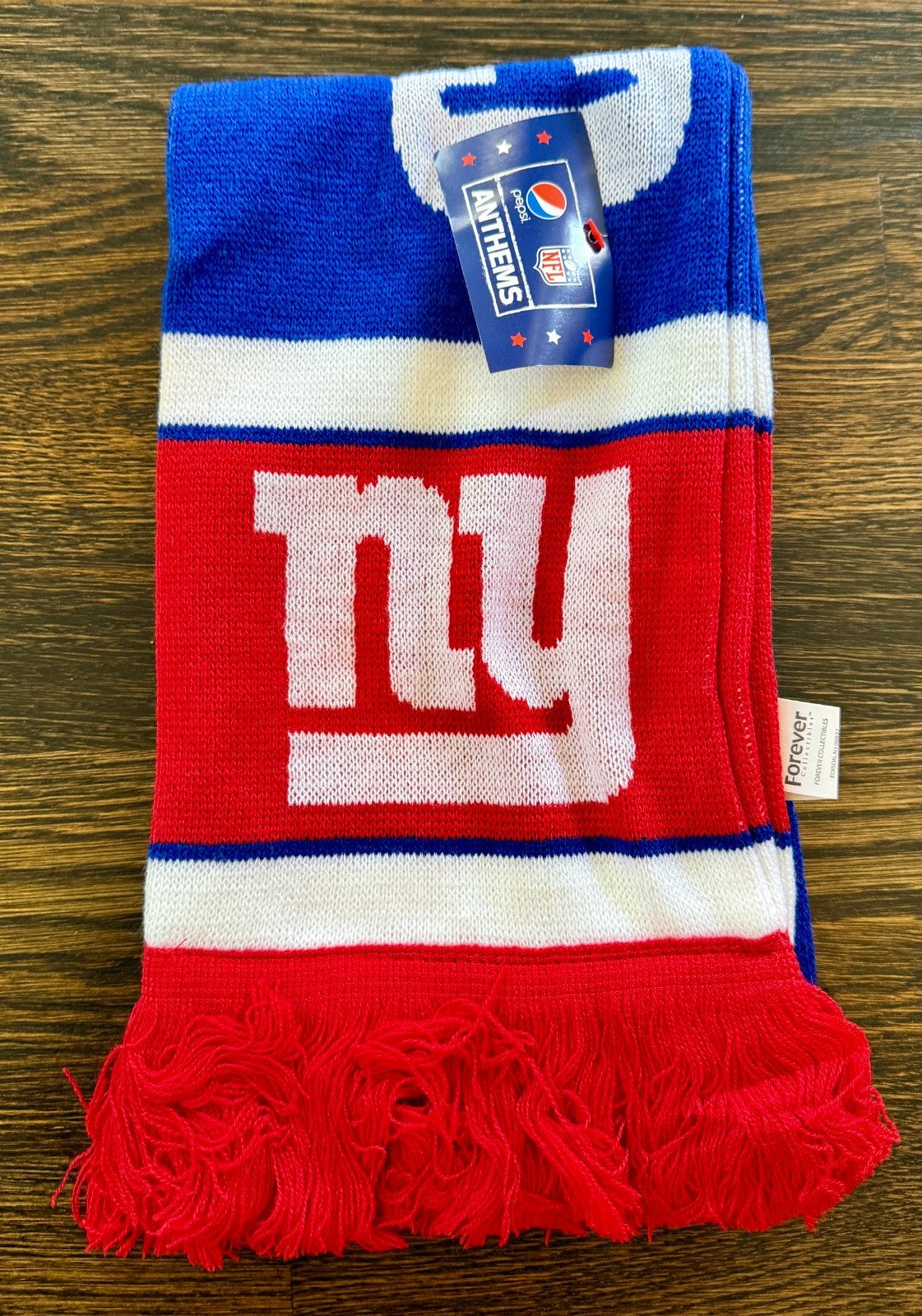 New York Giants Stadium Give Away SGA LOT Of 4 Scarf Towels 2010 Inaugural Coin2