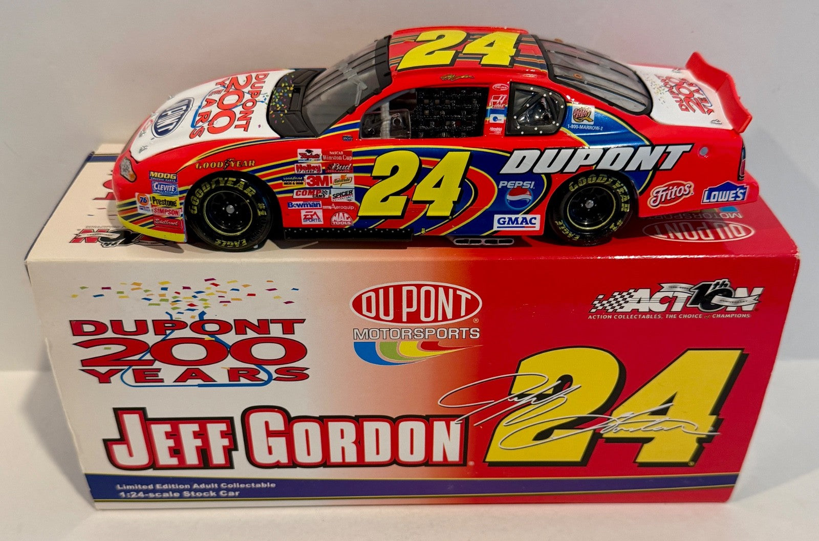 2002 Jeff Gordon & Rick Hendrick Dupont Dual 2x Signed Auto 1/24 Diecast Car COA0