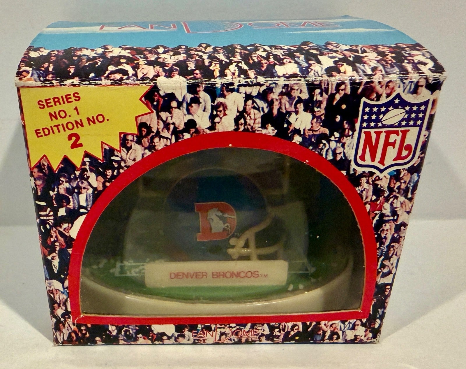 BRAND NEW Vintage Denver Broncos Fan Dome Snow Globe NO WATER0