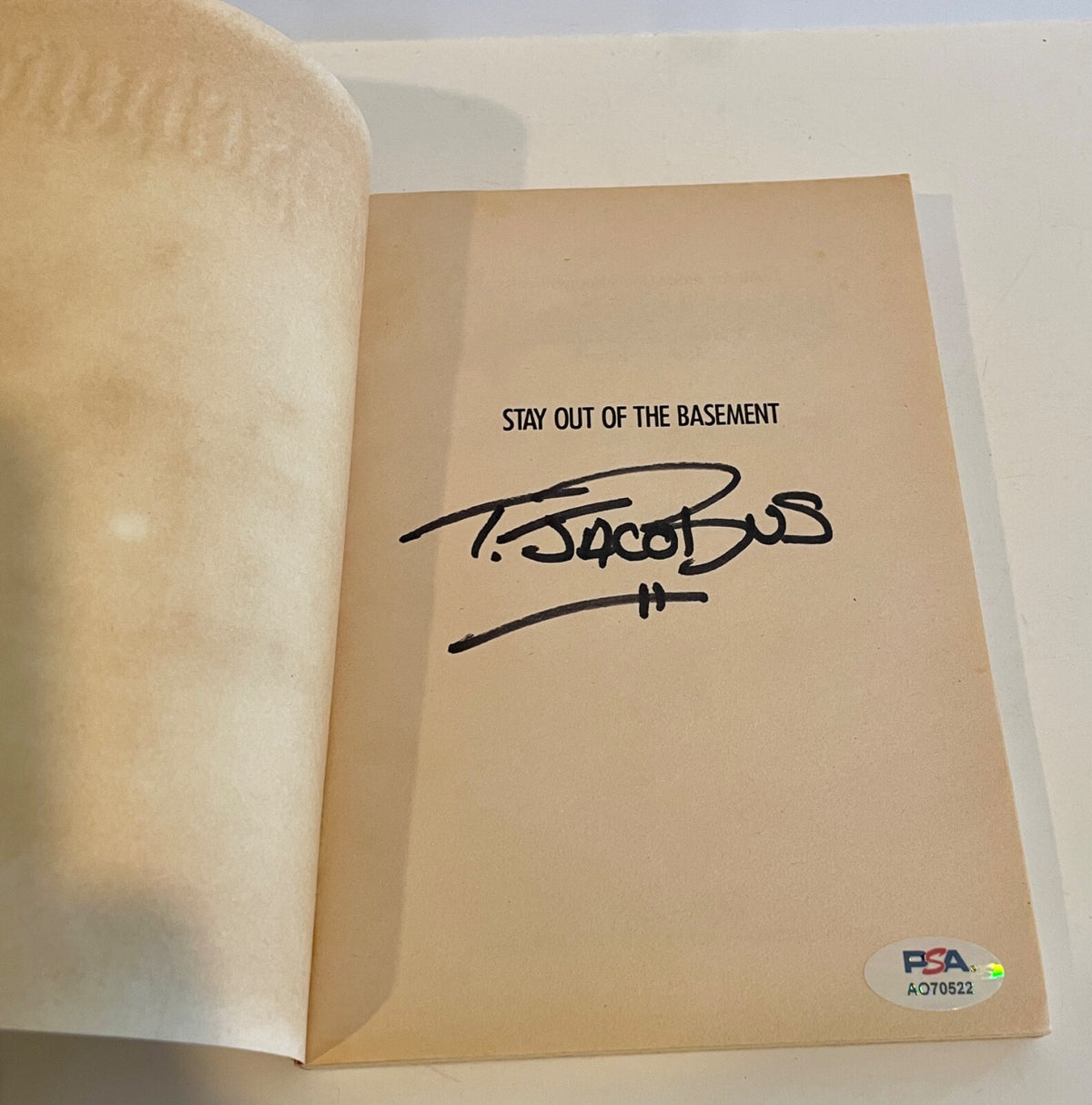 Tim Jacobus Goosebumps Stay Out Of The Basement #2 Signed Original Book PSA DNA2