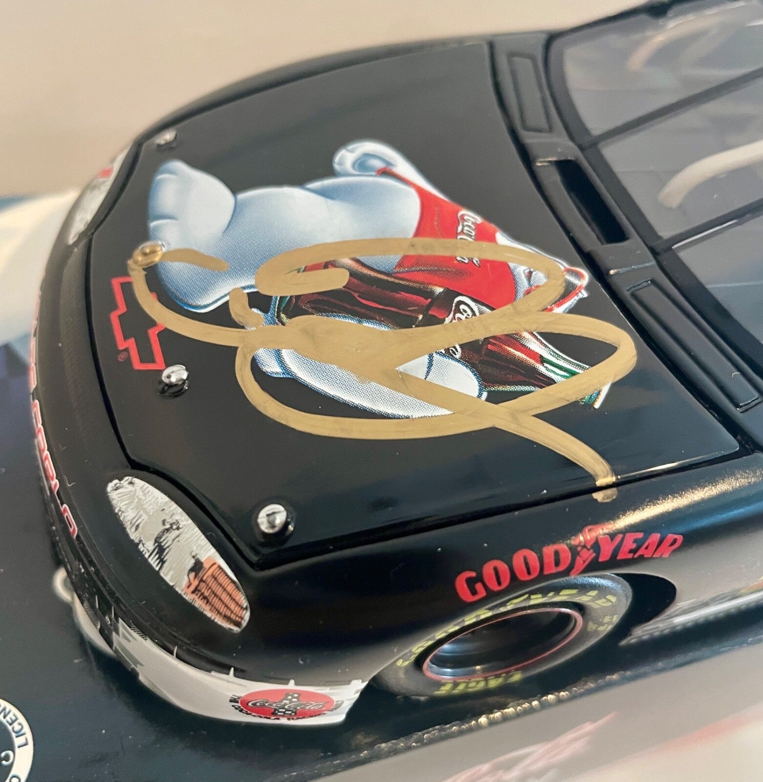 1998 Dale Earnhardt jr Coca Cola Polar Bear Japan Signed 1/24 Diecast Car COA1