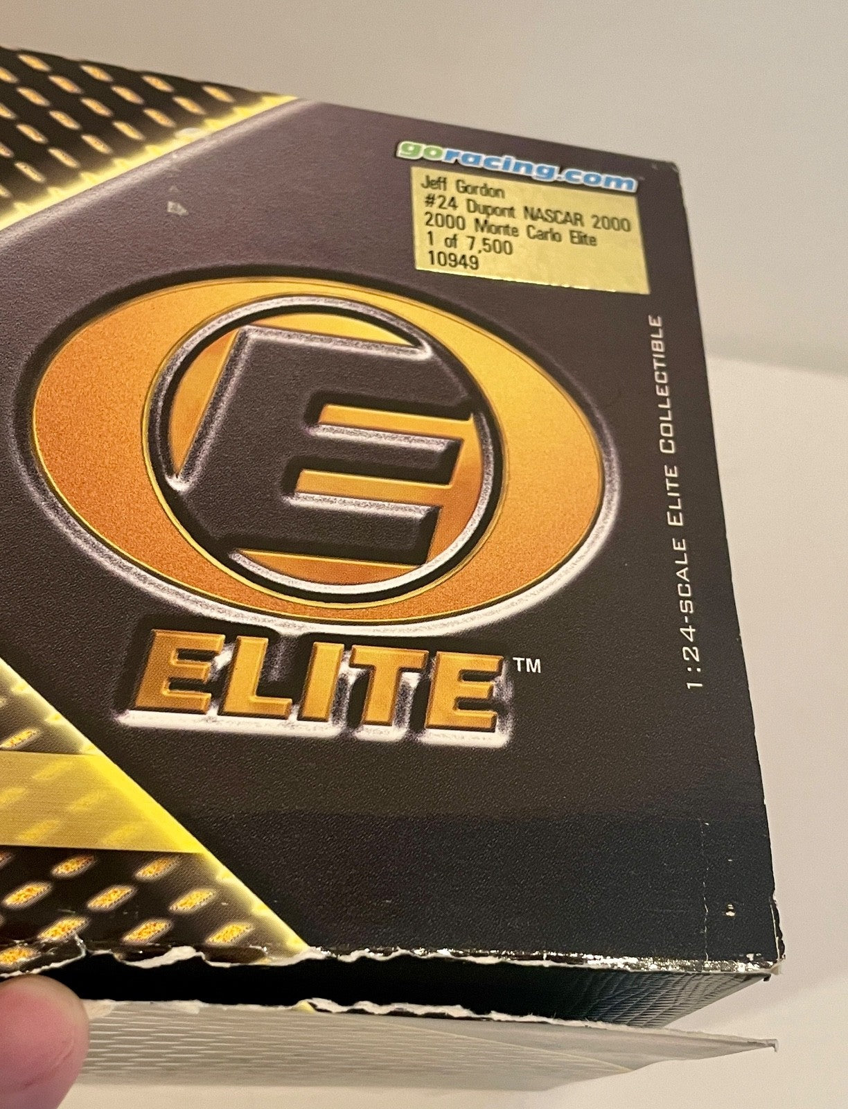 2000 Jeff Gordon Dupont Rainbow ELITE #24 Signed Auto 1/24 Diecast Car COA2